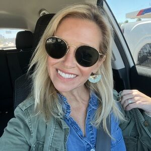 Meet your Posher, Margaret